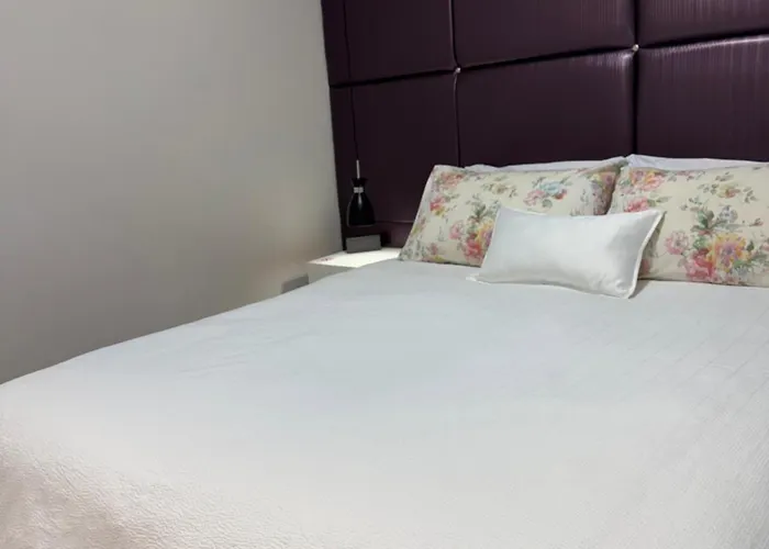 Апартаменты La Farola De